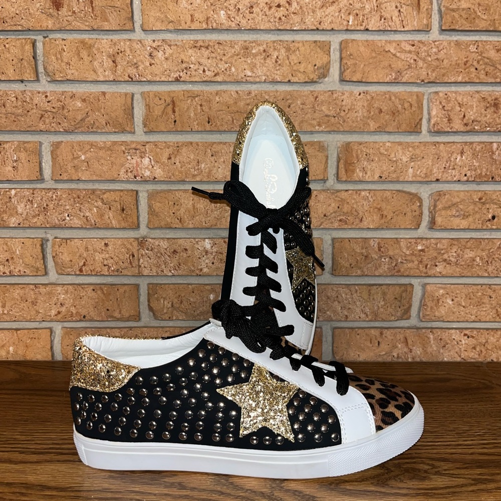 Women’s Size 8 1/2 Leopard Shoes